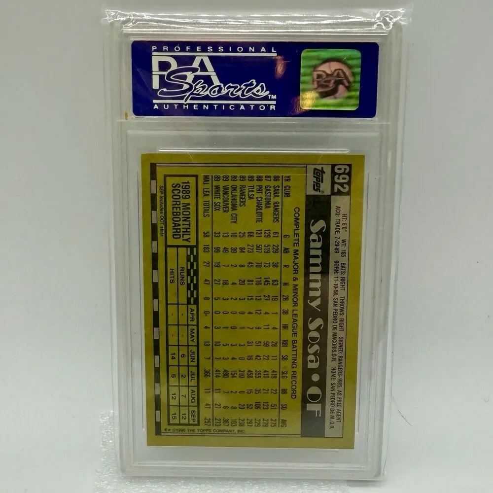 1990 Topps Sammy‎ Sosa RC #692 NM-MT PSA 8